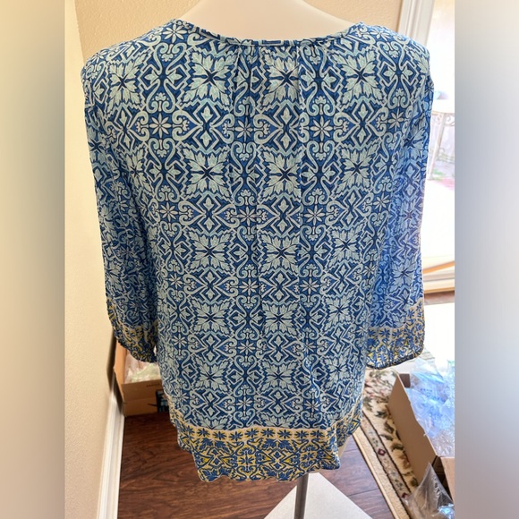 1X Ruby Red, Blue/White/Yellow Tunic - Picture 2 of 7